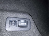 マイカーの中で100Vの家電製品が使えるようになり、車内で家電が使用可能!災害、緊急時に助かります♪