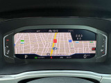 【Digital Cockpit Pro】メーター表示に加え、ナビゲ―ションのマップ、アシストシステムなど好みに応じて表示を切り替えできます。