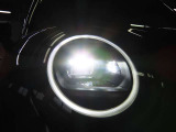 LEDテクノロジーにて放射される白色光の周波特性は太陽光に近く明るく輝きます