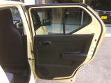 運転席側後部ドア