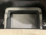 助手席アンダーボックスは運転用の替え靴や、車内に常備しておきたい子供用品、着替えた服などが収納できて便利です。女性に嬉しい収納スペースです★
