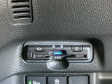 ETC車載器が付いてます。ETCが使用可能な道路通行料はキャッシュレスでスマートに走行できます。