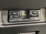 【ETC車載器】もはや必須アイテムのETCを搭載!高速道路のご利用時にとても便利!わずらわしい料金所での現金支払いが不要となりスムーズに通過できます♪