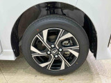 自動車保険もおまかせ下さい!保険資格をもったスタッフがお客様のニーズにあったプランをご提案させていただきます。