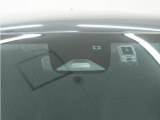 ◆Honda SENSING◆ カメラ等装置で精度の高い検知能力を発揮、安全運転を支援します。ステアリング上のコントローラーに注目!