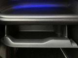 助手席側グローブボックス