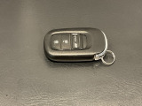便利なスマートキー。ボタンひとつで開錠できます。