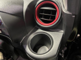 お車の情報が載ったカルテをお渡ししております。