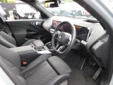 ナビやドライバーアシスト機能など、BMW・MINIならではの装備についても丁寧に分かりやすくご案内いたします。