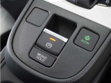 ◆オートブレーキホールド機能付き電子パーキングブレーキ◆ブレーキペダルを足から離しても停車状態を保ちます。アクセルを踏めば自動でブレーキが解除され、発進可能!