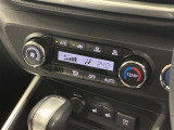 オートモードのエアコンを使うことで冷やしすぎや暖めすぎを防ぎ燃費に貢献出来ます。