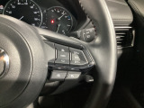 MRCC(マツダレーダークルーズコントロール)は先行車との車間を維持しながら追従走行を行い、長距離でのドライバー負担を軽減させてくれます。