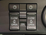 パワースライドドア ウェルカムオープン機能 降車時にスイッチで予約をしておけば、乗車時に電子カードキーを持って車に近づくだけでパワースライドドアが自動で解錠しオ-プン♪
