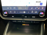 運転席&助手席には、冬はシートヒーター、夏はベンチレーションシステムが備わっており、快適にドライブしていただけます。