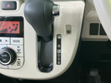 高機能なナビゲーションシステムを搭載。最新の地図データで、目的地へのルートを正確に案内します。