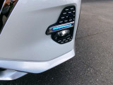 LEDフォグランプ。鮮やかな白光色で明るく照らします。専用シグネチャーLED。