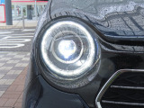 LEDヘッドライト搭載でしっかり明るく照らしてくれるので、夜間走行や不慣れな道でも安心です。