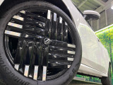 弊社では、全車『修復歴なし』のお車のみ取り扱っております。専任バイヤーによる厳選した仕入れの後、入庫後の車両チェックを行い、ネクステージが認定した高品質な中古車をご提供しております。
