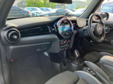 このお車はMINI NET浦和美園に展示中です!総在庫900台を当店でご案内可能です!ご来場、お問い合わせをスタッフ一同お待ちしております。