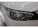 『U-Carつるた店はサービス工場も併設』 ※3ストール設備で買った後の整備も安心です※ 『U-Carつるた店はau携帯ショップも常設』 ※営業時間 AM9:30-PM5:00まで※