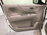 車両状態に関しては1台1台、お客様に詳細にお伝えします。現車確認ももちろん他店の在庫に関しては写真などで車両状態を包み隠さずお伝えさせていただきます。お気軽に店舗スタッフまでご相談下さい。