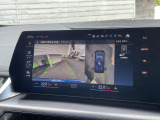 【アラウンドビューモニター】バックカメラに加え、360度のカメラで駐車も楽々。注射が苦手な方でも安心してお乗りいただけます。