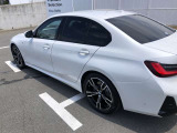 車両の詳細、ご質問につきましては、営業スタッフまでお気軽にご連絡下さいませ。遠方のお客様には実車の詳細動画送信も承ります。お問合せをお待ち致しております。