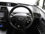 各操作スイッチなどもハンドルから手を放すことなく操作可能で安全運転に支援いたします!