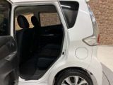 ■POINT■写真で見るよりも現車を 現車をみると写真で見ていたイメージとは少し違う部分もございます。また写真ではわからなかった車の魅力にも気づくことができるので、ぜひご来店ください!