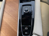 ご覧いただきありがとうございます。車両詳細等お気軽に店舗スタッフまでお問い合わせください。