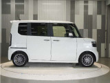 車両本体価格以外に必要な諸費用を含めたお支払総額を表示しています。車両本体価格は安いけれど諸費用が高い!!なんてことにならないよう購入に必要な金額=総額をご確認ください。