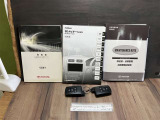 各種取扱説明書とメンテナンスノートとスマートキーが付いています。