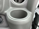 ドリンクホルダー装備☆運転席右側についていますのでドリンクも取り出しやすい☆