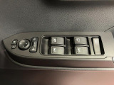 電動格納式ドアミラースイッチ、パワーウインドゥスイッチ