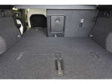 後席は60:40分割式で、用途や乗員数に合わせてフレキシブルに活用いただけます