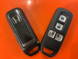便利なスマートキー。ボタンひとつで開錠できます。