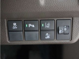 ◆障害物センサー◆車庫入れの時などに近くに障害物がある場合、障害物までの距離を音で知らせてくれます。