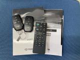 【取扱説明書/スマートキー】車両の取扱説明書・スマートキー/スペアキーございます。
