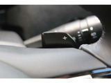 パドルシフトを装備。マニュアル車のようなダイレクトなドライブフィールを味わえます。