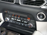 写真では伝えきれないので、車両状態につきましてはお気軽にお問い合わせ下さい