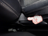 サイドカーテンエアバックは側面衝突時、運転席・助手席のサイドに配置されたエアバックが膨らみ乗員を保護します。前から横から守られるので安心です。