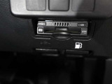 ETC車載器が搭載されているので、高速道路の乗り降りもノンストップで通過できます♪