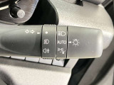 【オートライトシステム】暗くなると自動でライトが点灯!昼間のトンネル走行などオートにしていると便利です♪