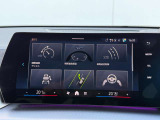 BMW専門のメカニックが、100項目にも上るポイントを徹底的にチェック。交換基準に達した部品があれば、弊社負担にて交換後、お客様へご納車致します。