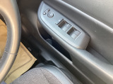 運転席にドリンクホルダーがあるので飲み物の置き場に困ることは少なくなりますね!