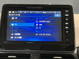 日産純正メモリーナビゲーションです♪目的地まで案内するナビゲーション機能の他にフルセグ画質で楽しめるTVやBluetooth Audioなど多彩な機能が満載で運転を快適にサポートしてくれます☆