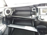 トヨタ認定中古車保証付!(1年間、距離無制限 HV車はHV保証付) 別途延長保証もご用意しております♪ ぜひ現車を確認にご来店ください