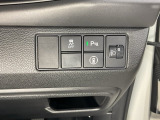 ヘッドライトレベリング機能で、重い荷物を積んだ時の光軸調整ができます。
