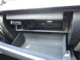 グローブボックス内にETC車載器を搭載しています!