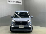 【LEDヘッドランプ&LEDフォグランプ】ハロゲンヘッドランプの約2倍の明るさ!夜の運転も安心です!